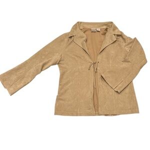 This Fiorlini tan polyester‎ tunic top in size XL, preowned.